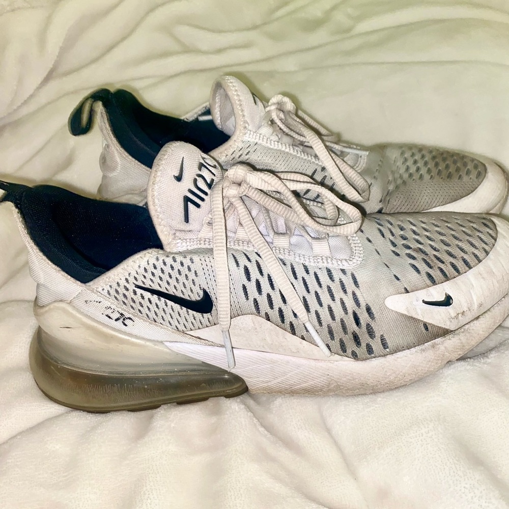 Womens Size 8.5 Nike Air Max 270
